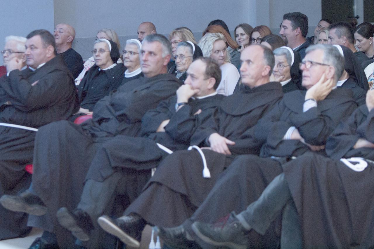 Detalj s proslave jubileja Društva vodiča medjugorske župe. Medjugorje, 08.2016.Snimio:Marijan Sivrić 