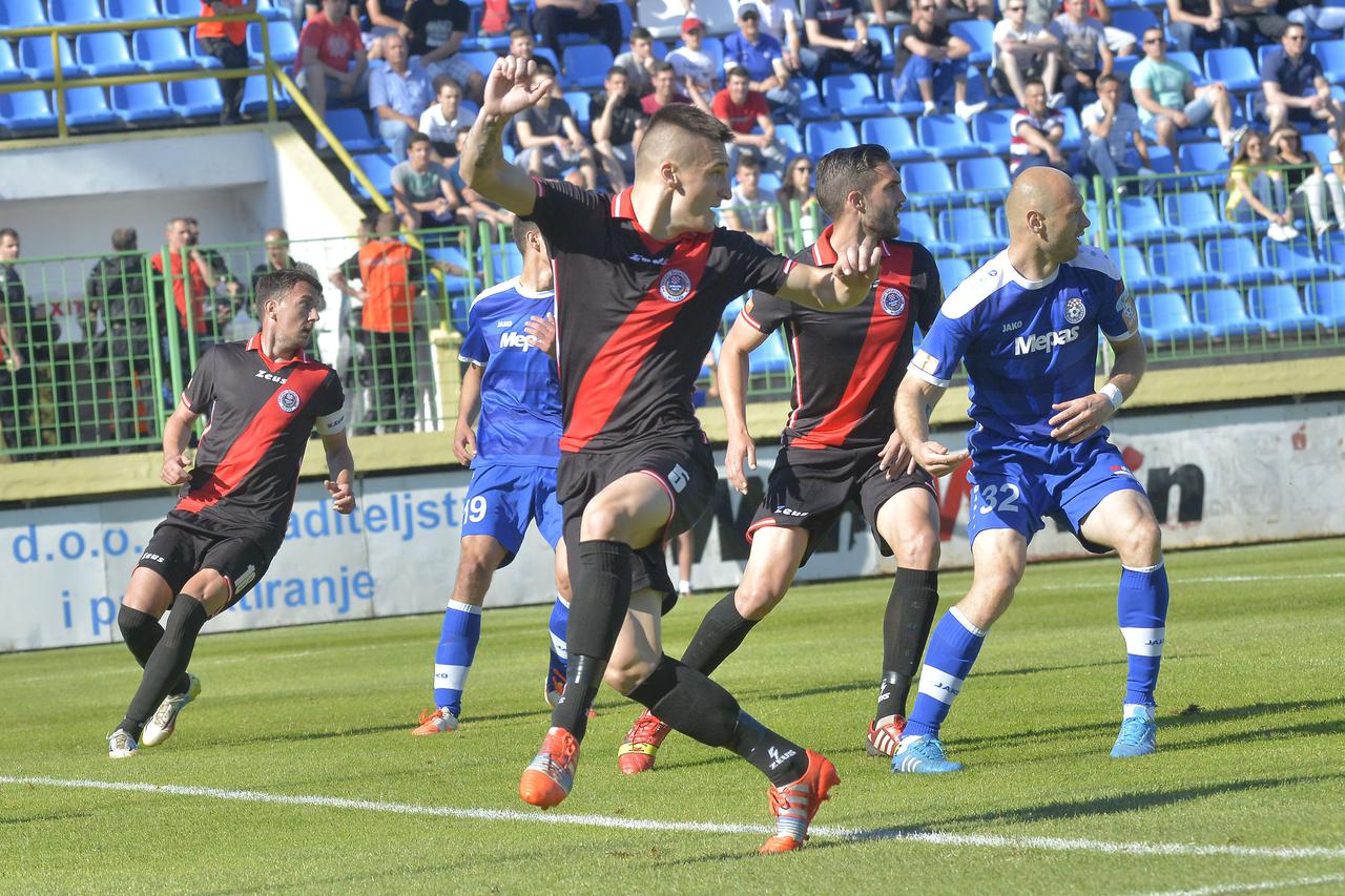 BiH,30.05.2015.Siroki, Stadion Pecara,  Prvetvena nogometna utakmica   Siroki -  Zrinjski  Photo:Stojan Lasic