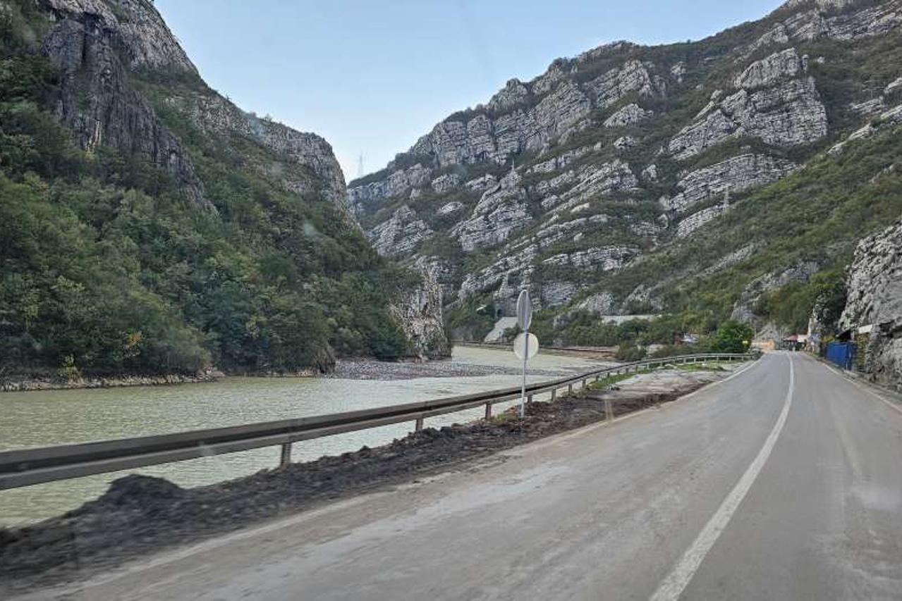 cesta m-17 za jablanicu