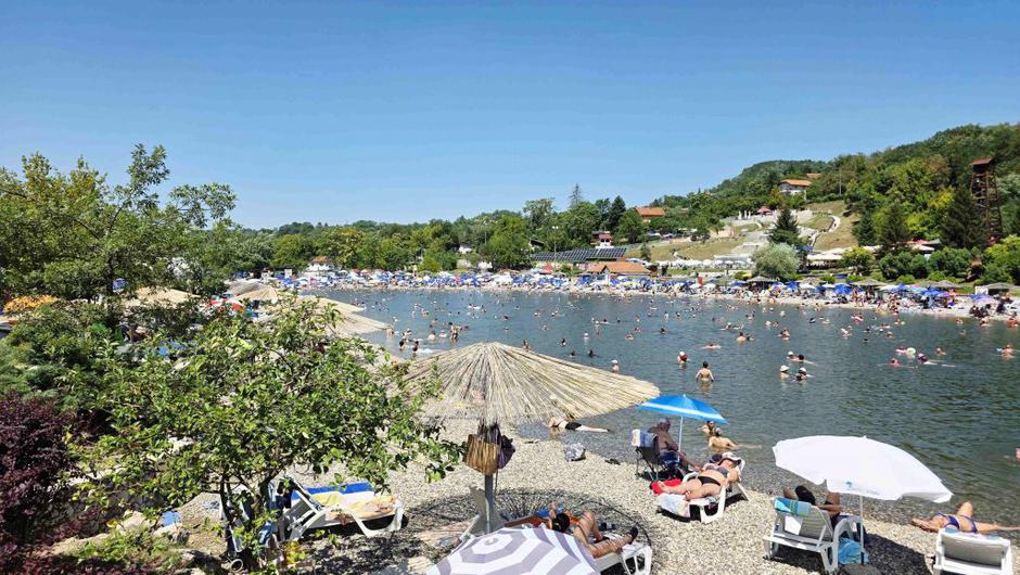 Panonska jezera, Panonica