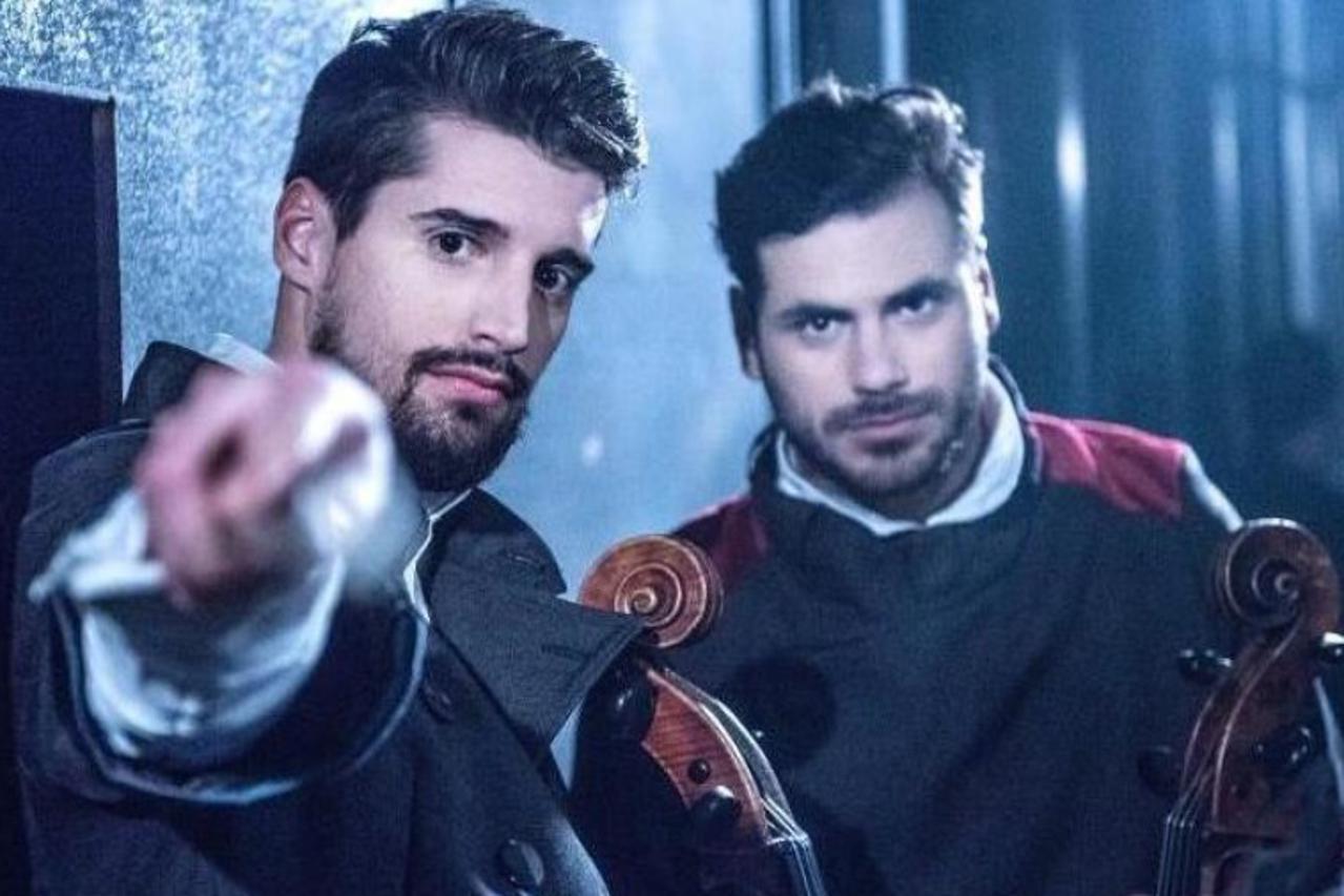 2Cellos