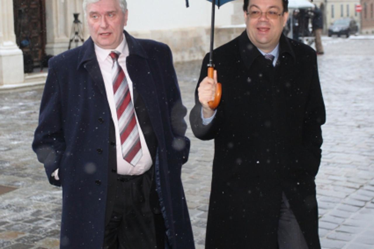 '05.01.2010.,Zagreb,Hrvatska.U banskim dvorima odrzan je sastanak premijerke s koalicijskim partnerima.Josip Friscic,Damir Bajs. Photo: Davor Puklavec/PIXSELL'