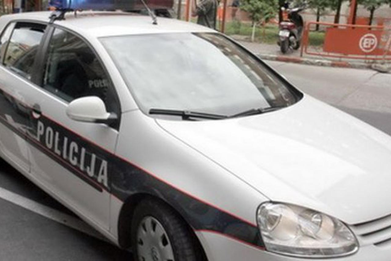 policija