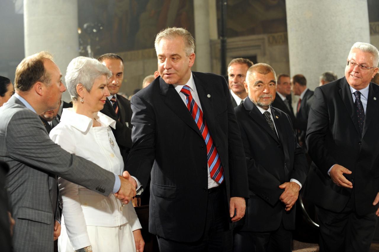 'unutrasnja...zagreb...25.06.2008.  markov trg, crkva svetog marka, misa povodom dana drzavnosti, damir polancec, jadranka kosor, ivo sanader, stipe mesic i luka bebic,  foto: Goran Stanzl '