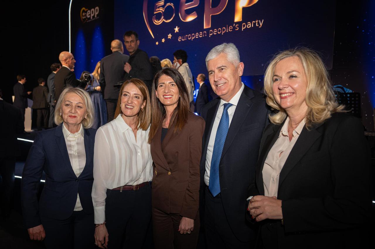 Proslava epp