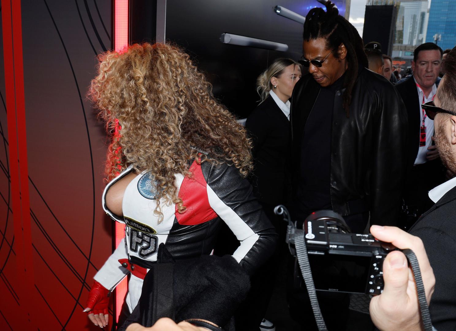 Inače, Beyonce je došla u društvu supruga, repera Jay Z. 
