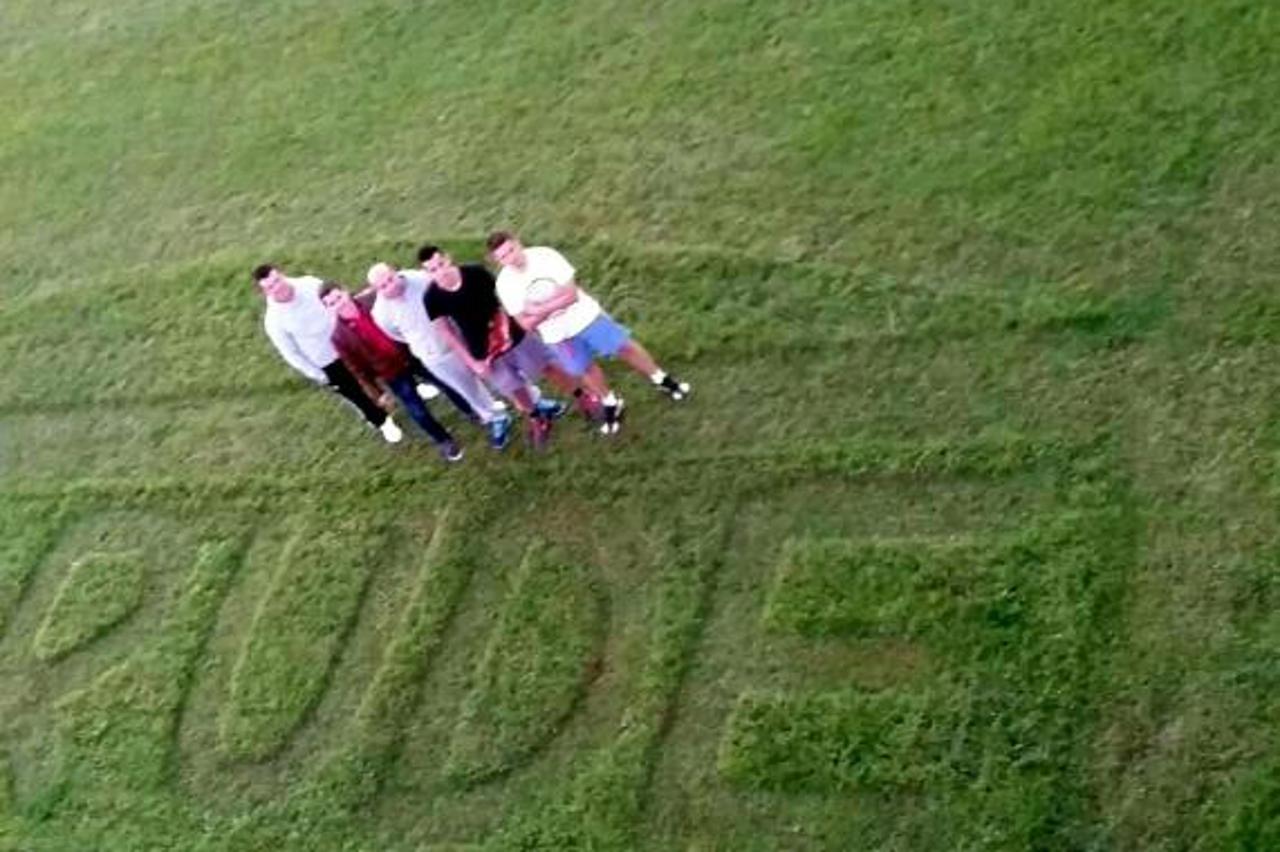 tkgrude4_nnn_bih_06112015