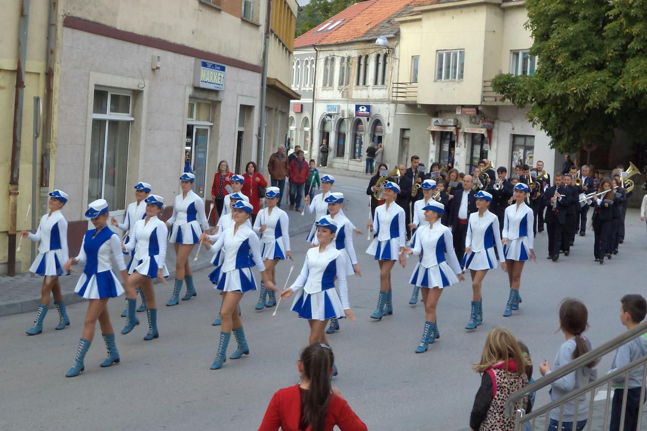 LIMENAGLAZ04_ZE4_BIH_280915