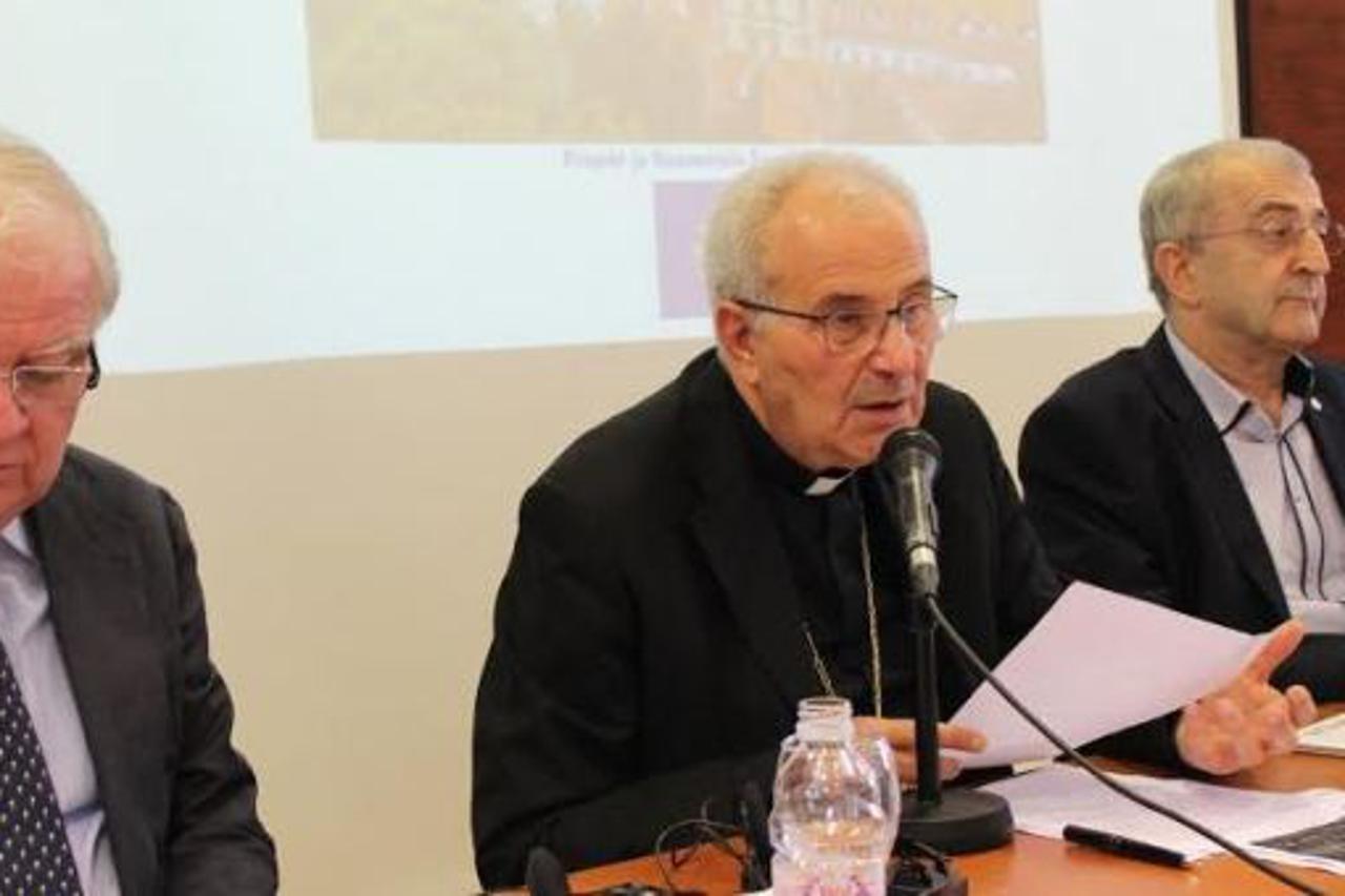 TOPIĆ: