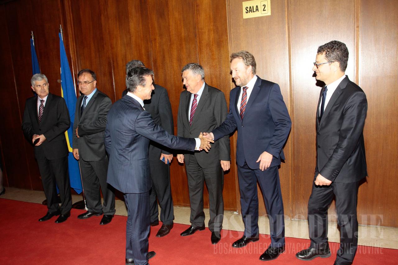 U državno Predsjedništvo bi svi