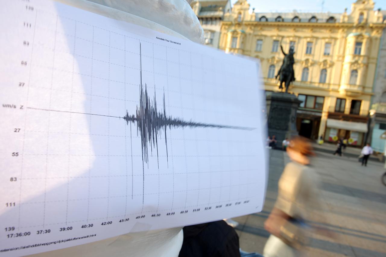 29.08.2013., Zagreb - Zagreb i okolicu u nekoliko dana pogodilo je sest manjih potresa s epicentrom oko mjesta Jablanovec i Gornja Bistra. Seizmolozi predvidjaju da bi u skoroj buducnosti Zagreb mogao pogoditi potres od 6,5 stupnjeva po Richteru sto je ne