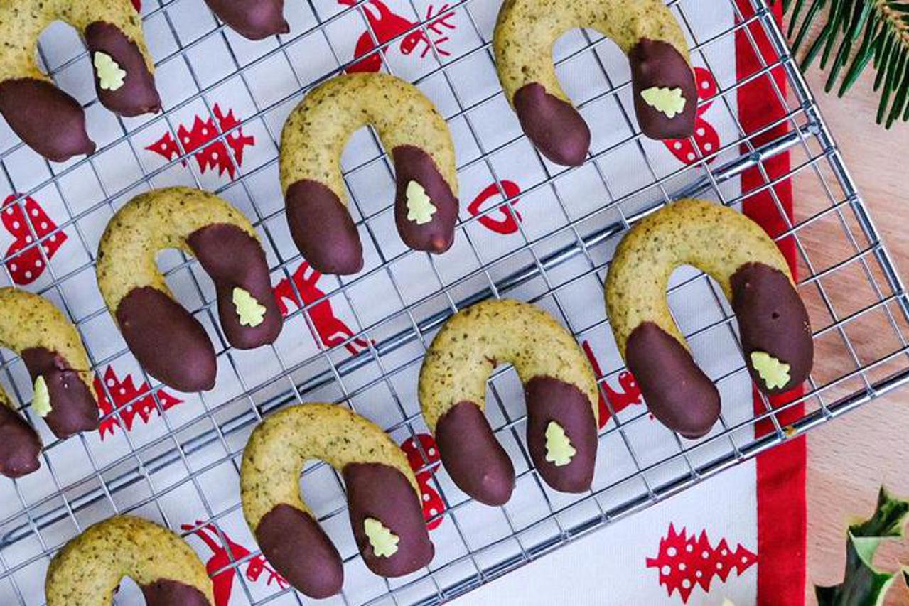 Zelene kiflice s bučinim sjemenkama po receptu Darka Debića