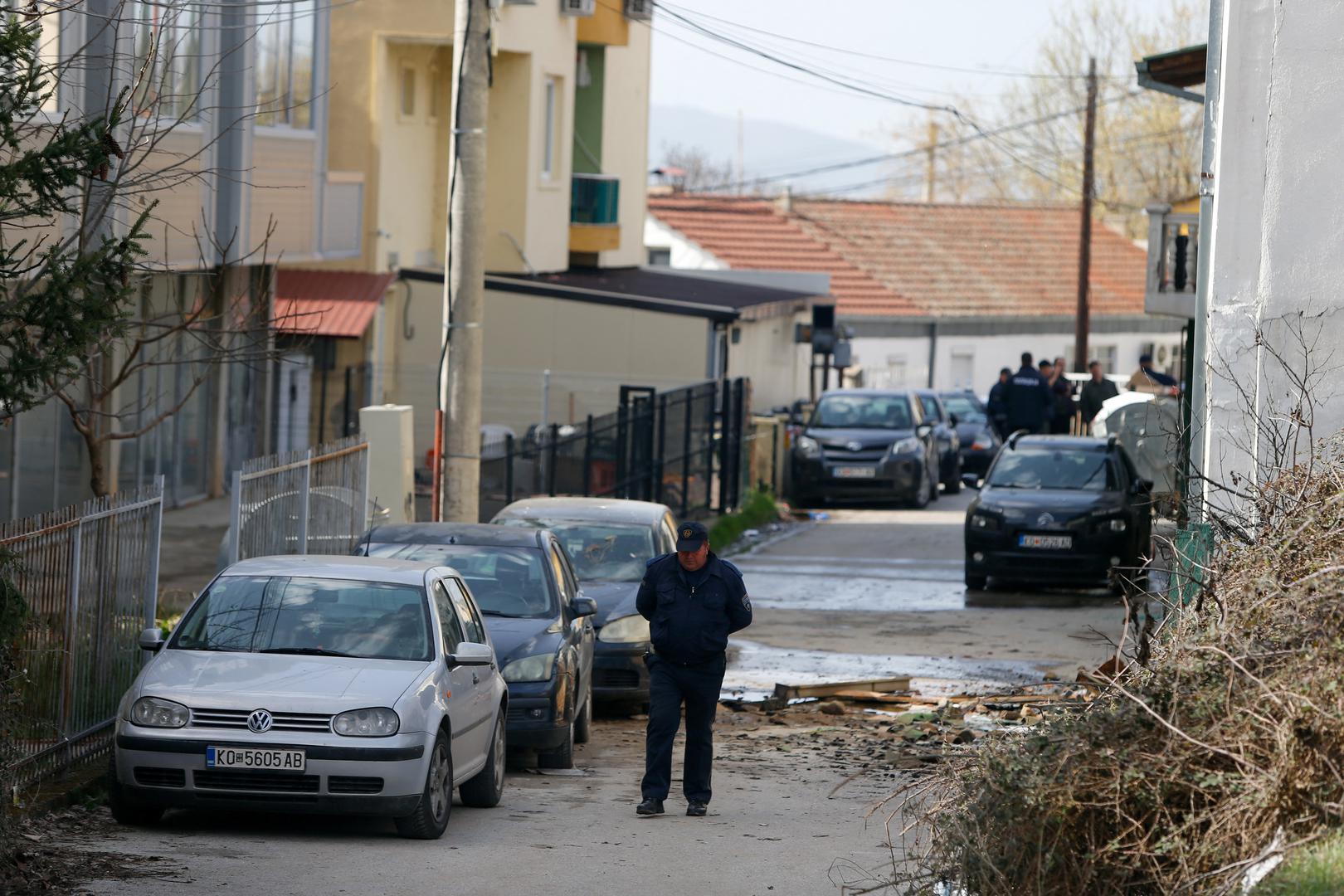 Prema makedonskim medijima, upitno je ako je diskoteka "Puls" uopće imala dozvolu za rad. Još uvijek je nejasno tko je odobrio postavljanje diskoteke u kući unutar naselja.