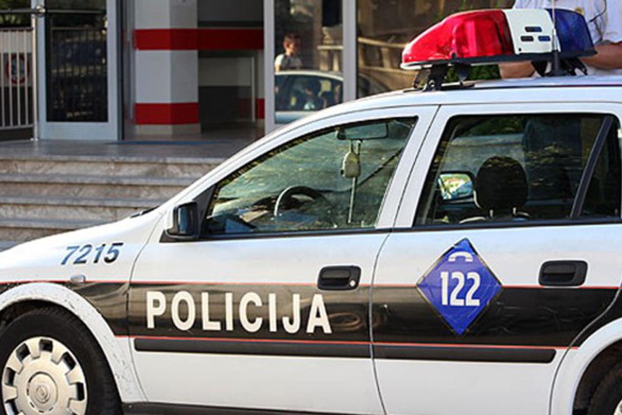policija