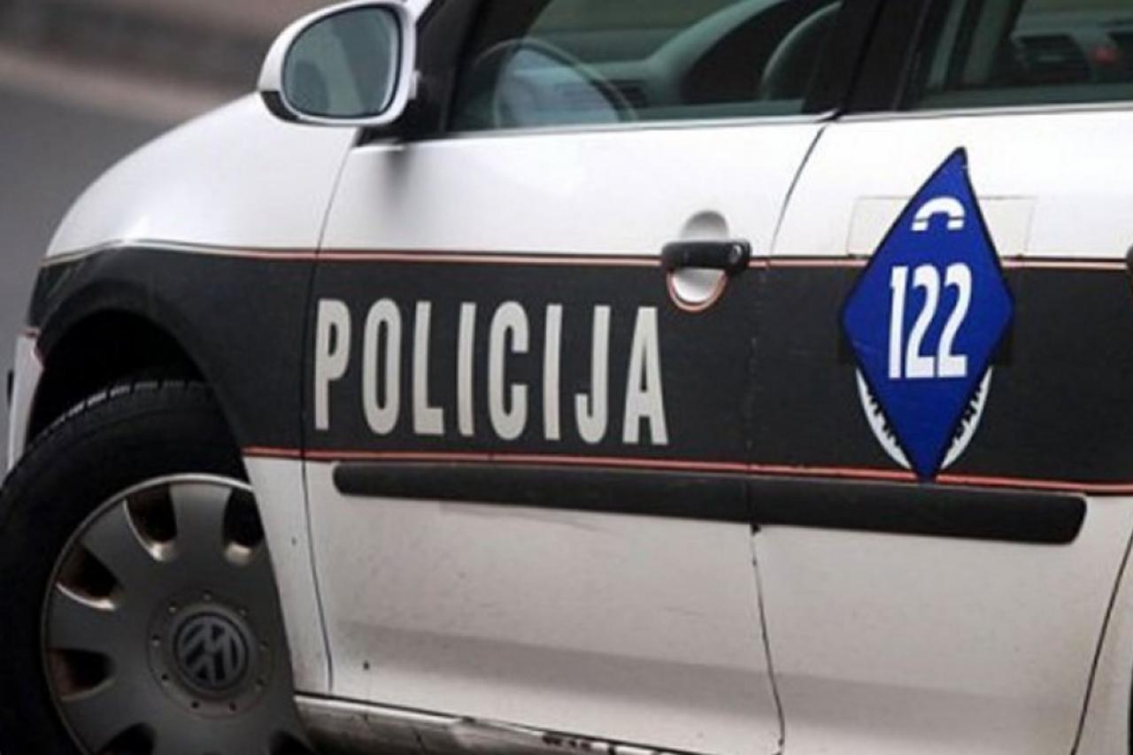 policija