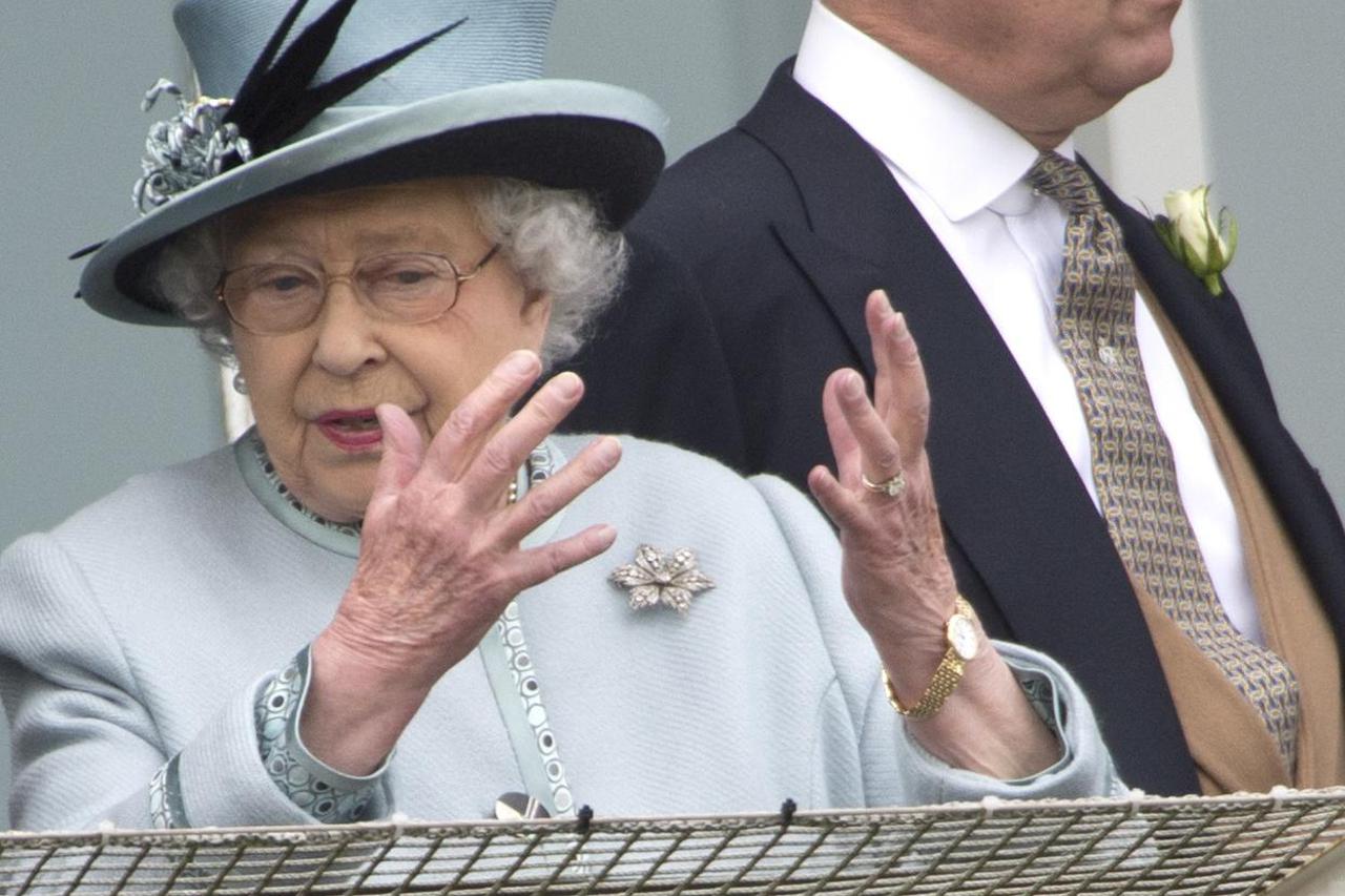 princ andrew kraljica elizabeta