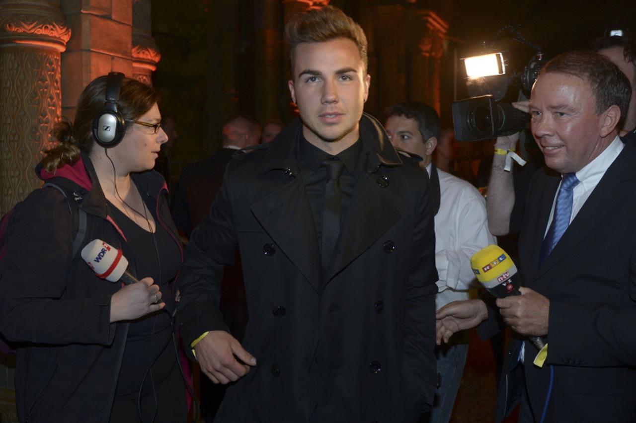 'Borussia Dortmund's Mario Goetze arrives for the team's party at Britain's Natural History Museum in London May 26, 2013, following their Champions League defeat against Bayern Munich at Wembley s