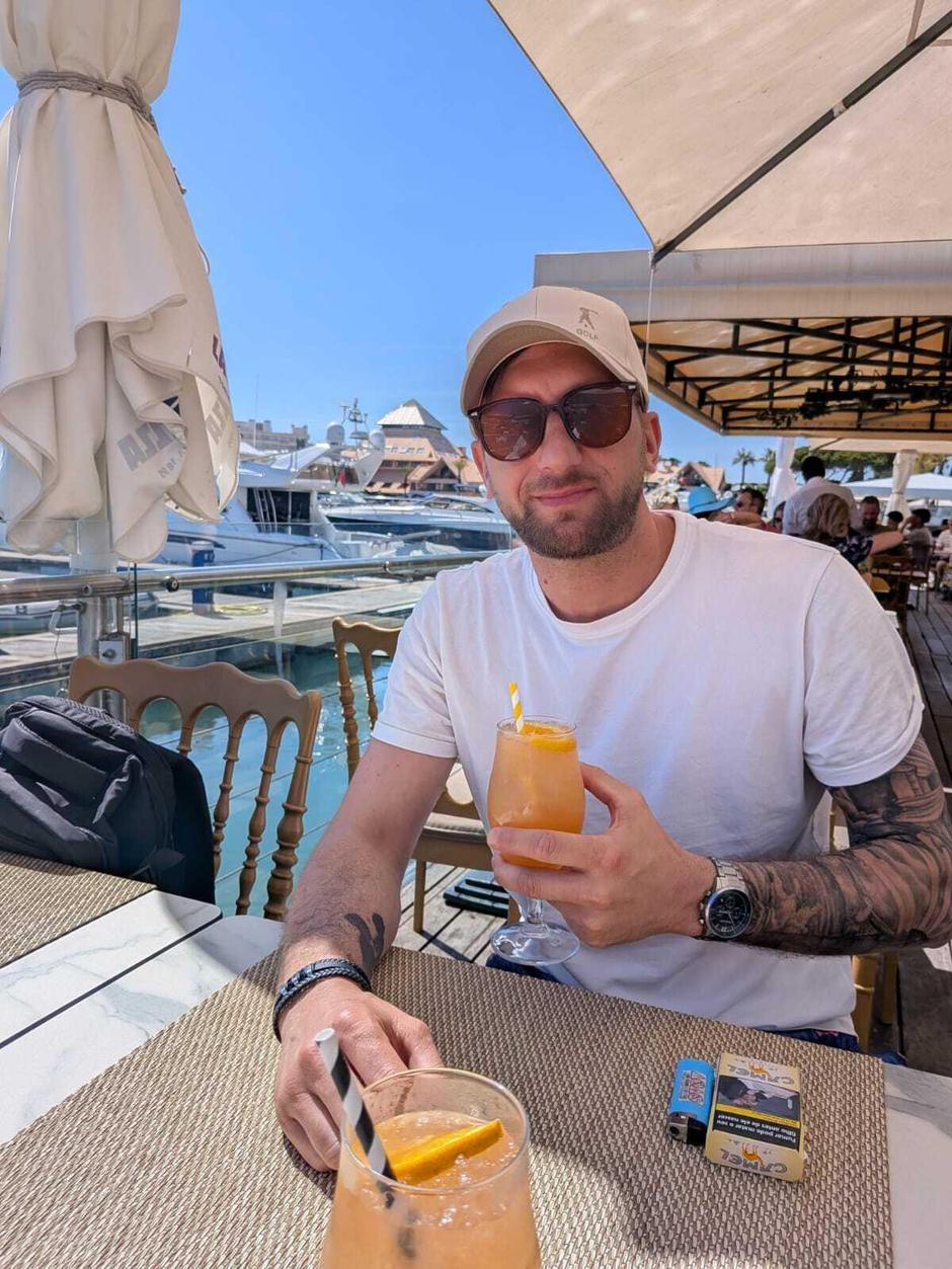 Privatni album/ GoFundMe