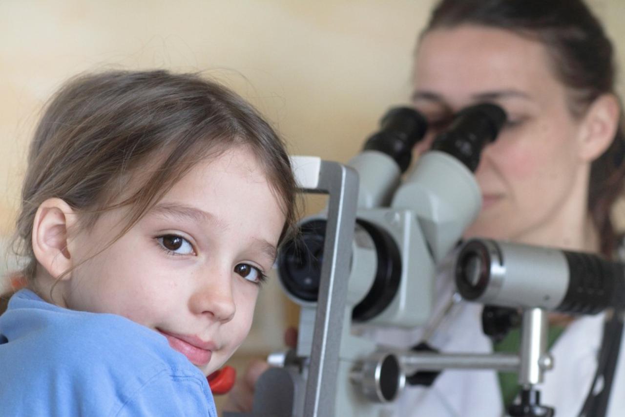 Image: 0192743931, License: Royalty free, Germany, Girl at the pedeatrician, Property Release: Yes, Model Release: No or not aplicable, Credit line: Profimedia.com, Westend