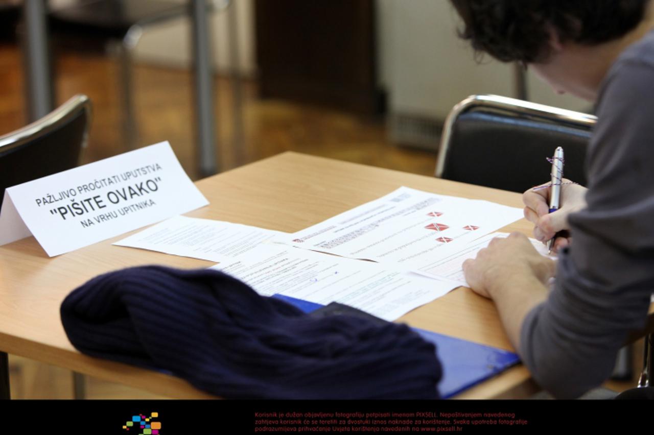 '23.02.2011. Pecine, Rijeka - Prijave kandidata za popis stanovnistva. Photo: Nel Pavletic/PIXSELL'