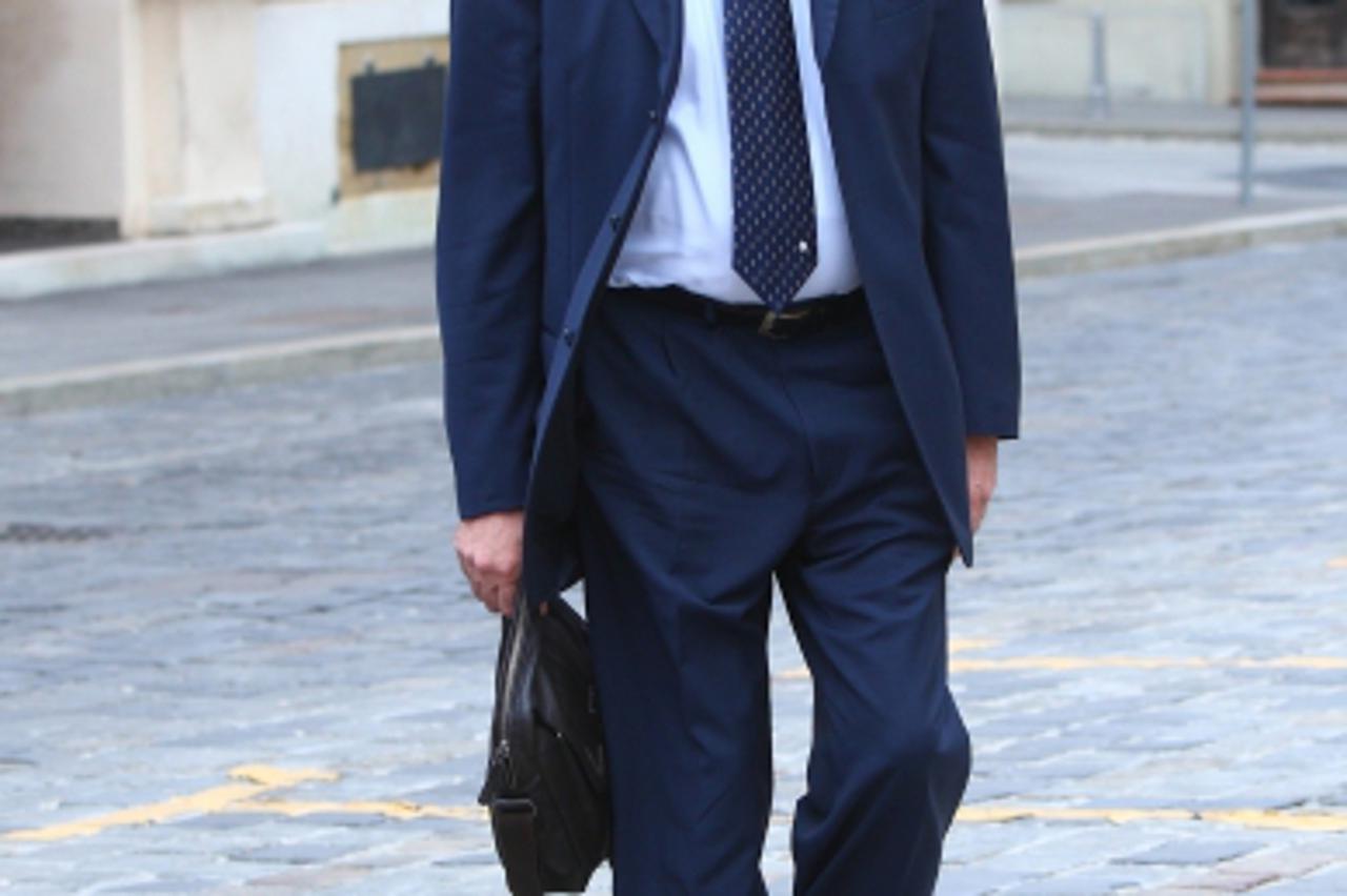 \'29.07.2010., Zagreb - Vlada Republike Hrvatske, dolazak guvernera HNB-a Zeljka Rohatinskog na sastanak sa premijerkom Jadrankom Kosor. Photo: Davor Puklavec/PIXSELL\'