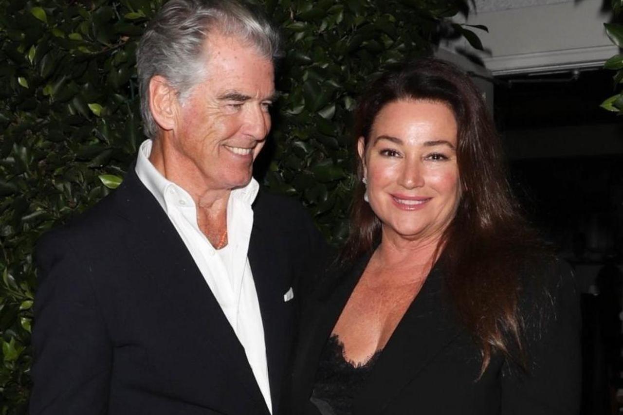 Pierce Brosnan i supruga