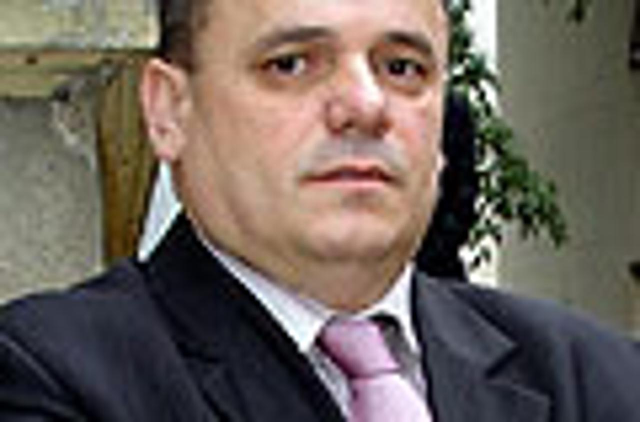 ZVONKO JURIŠIĆ