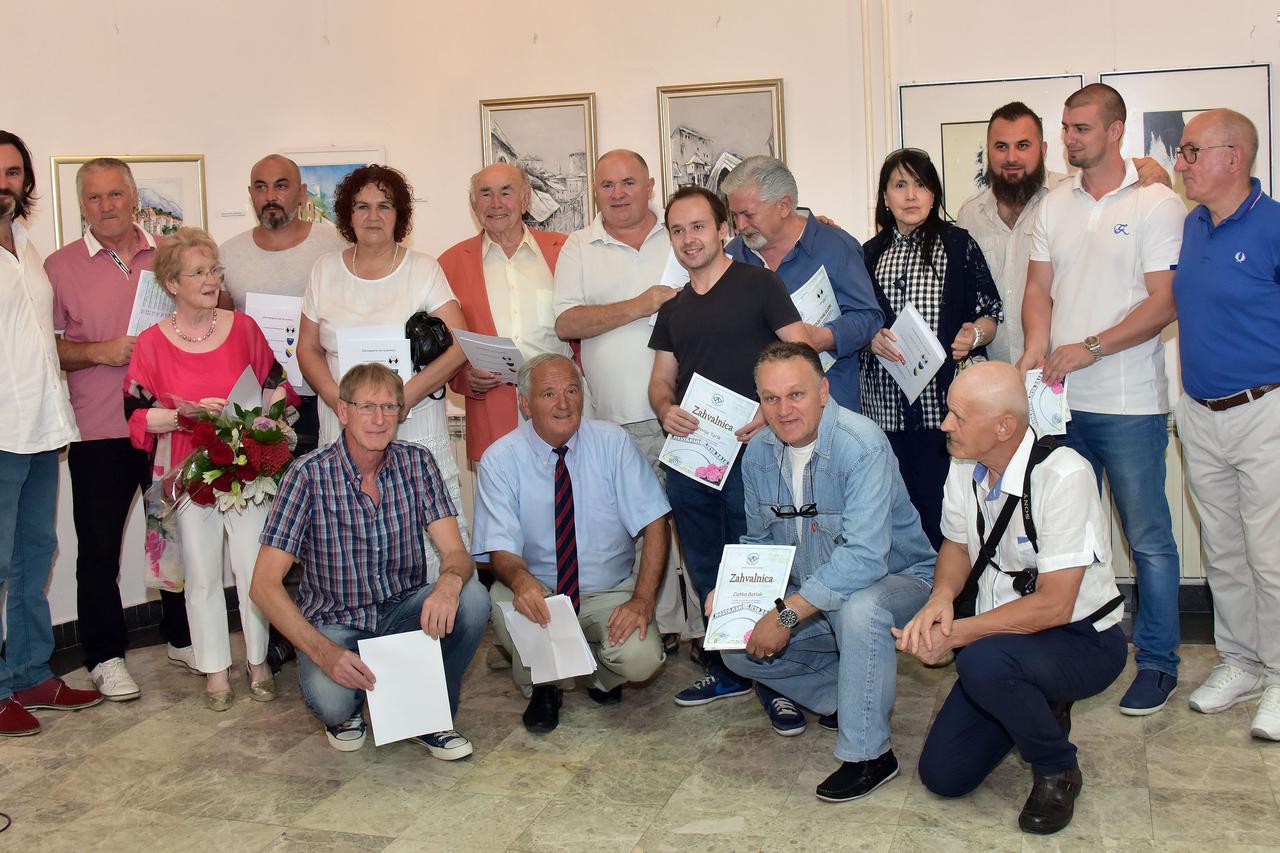 BiH,23.08.16.Mostar,Centar za kulturu,   Izlozba clanova udruzenja umjetnika Mostara Photo:Stojan Lasic