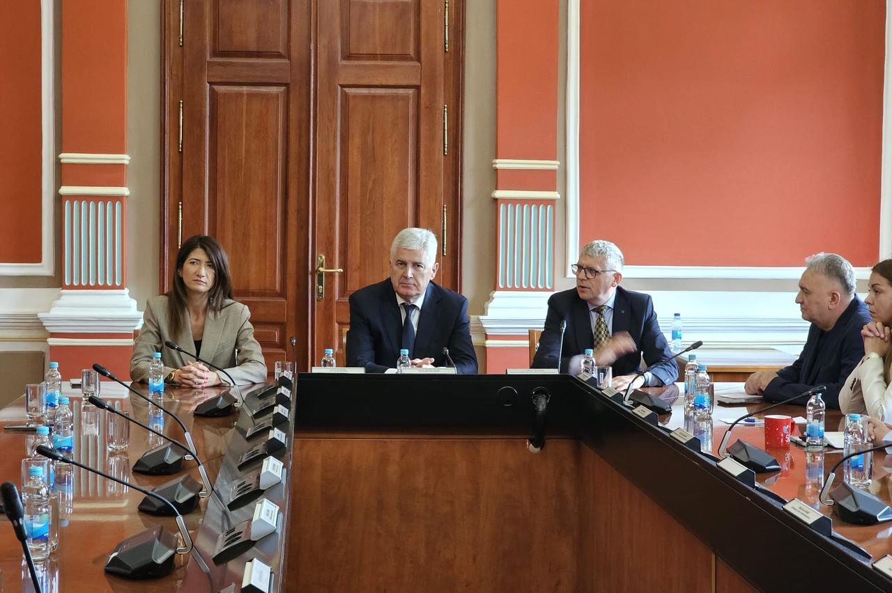 Čović s dužnosnicima HDZ-a BiH iz Brčko distrikta