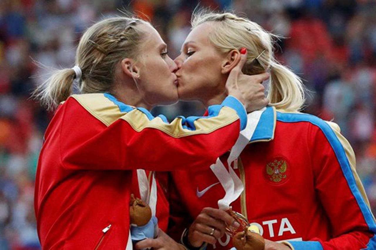 Tatjana Firova i Ksenija Rišova (1)