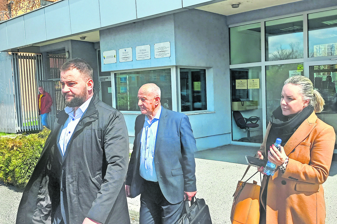 Mlaćo i Cikotić