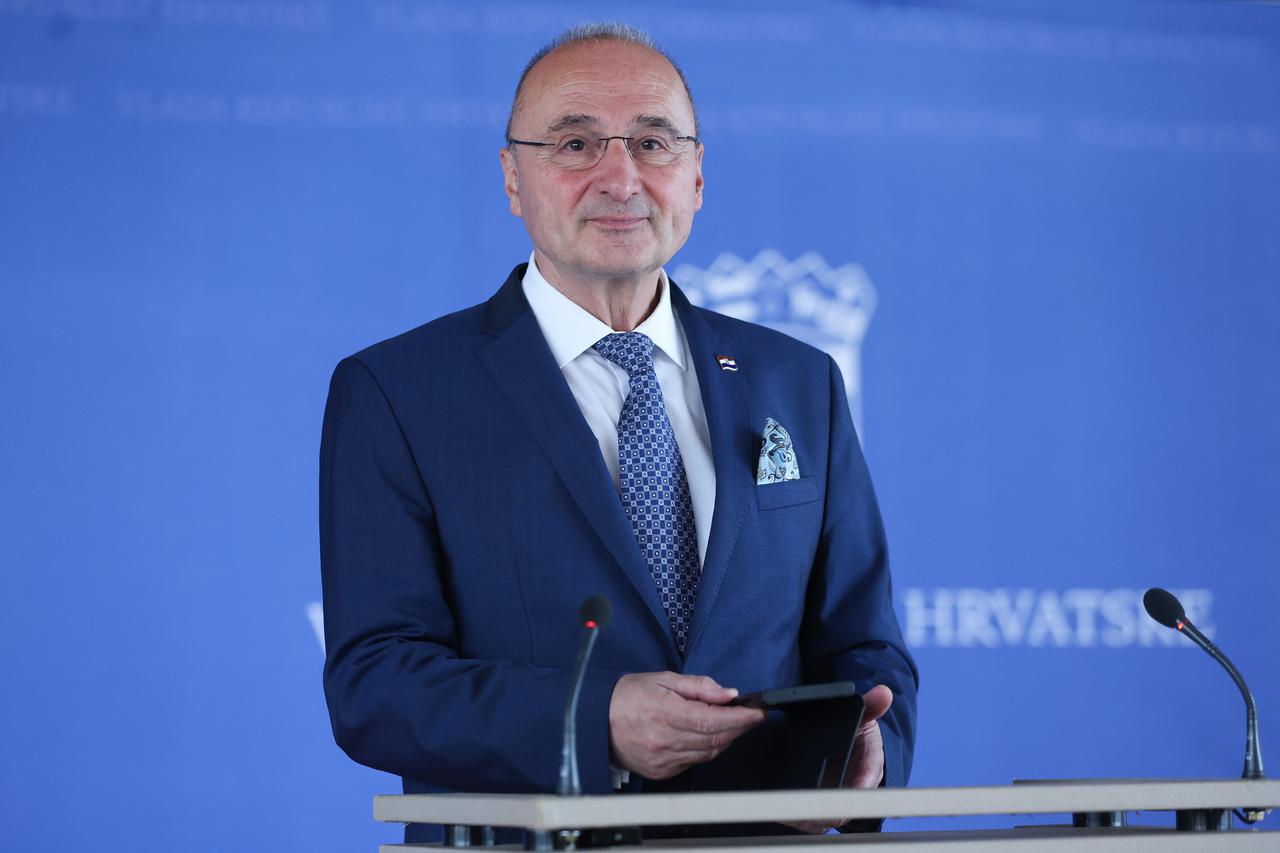 Gordan Grlić Radman