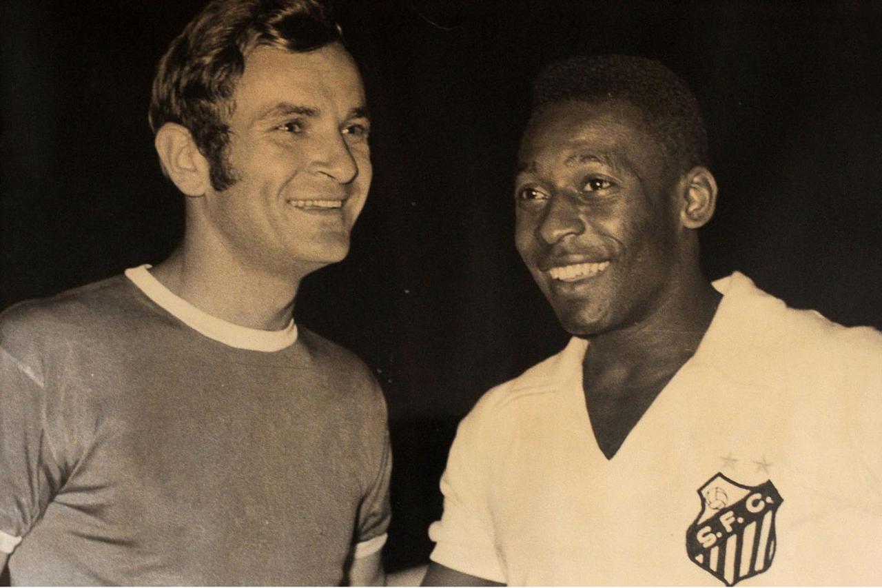 pele dinamo
