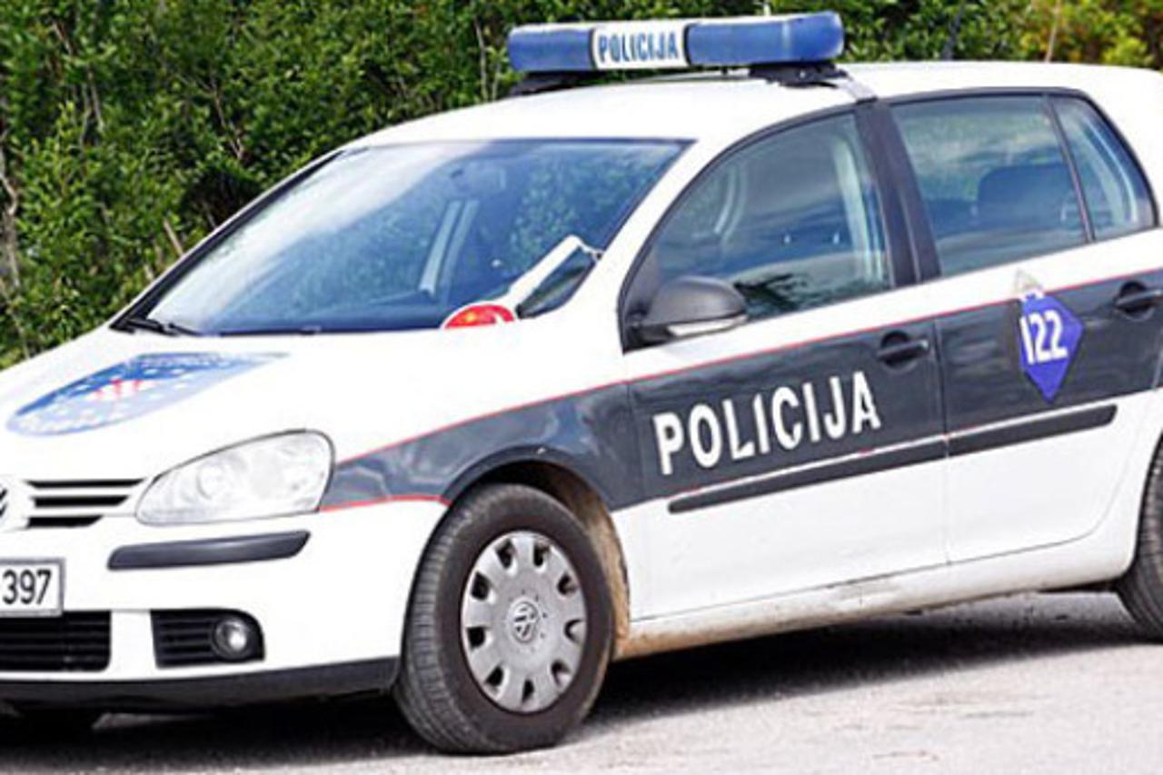 policija