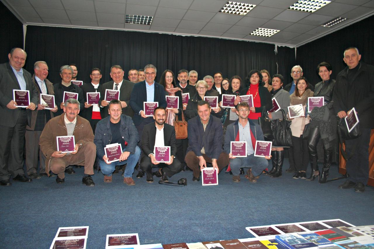 akademijamh2_nnn_bih_30112015