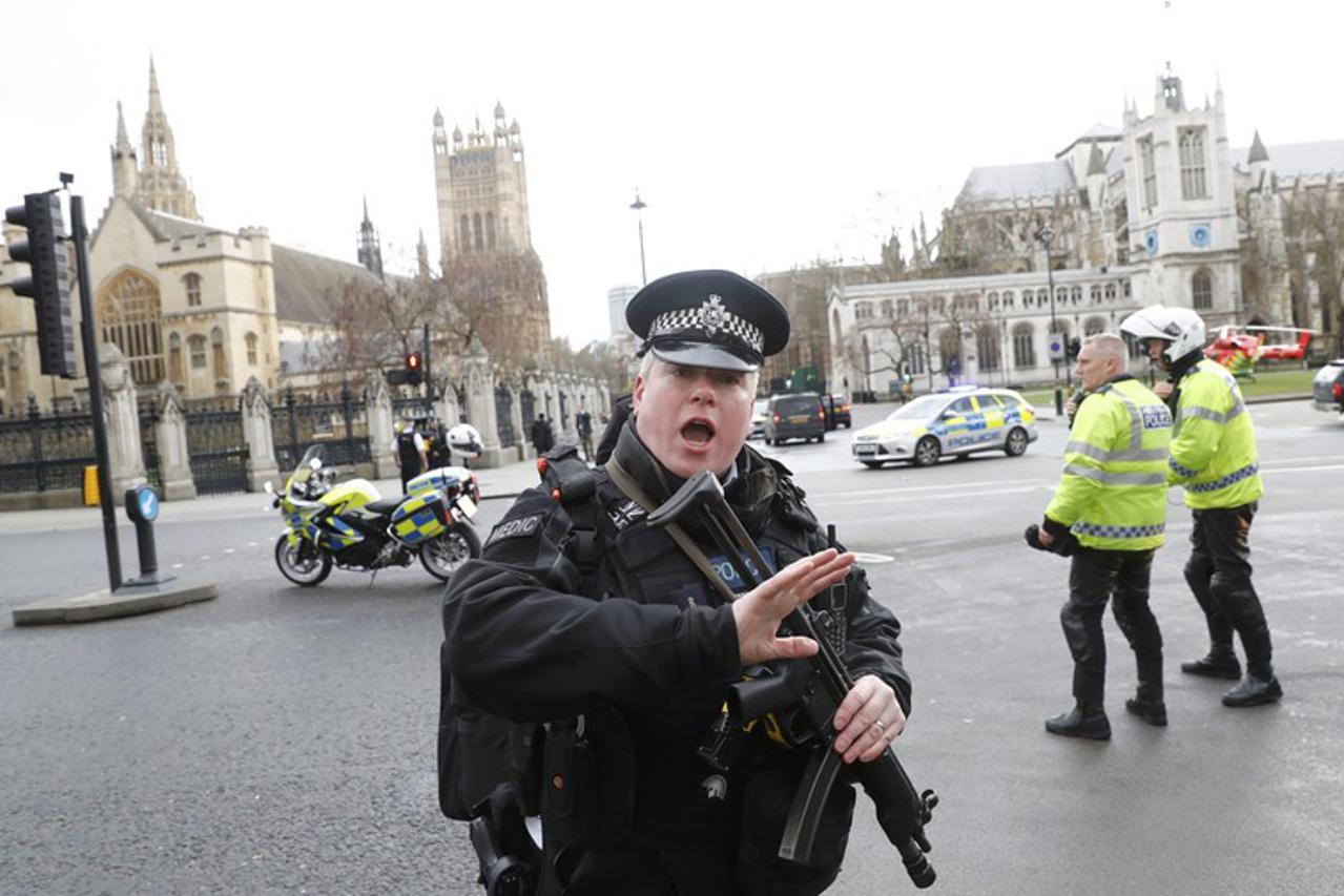 napad u Londonu