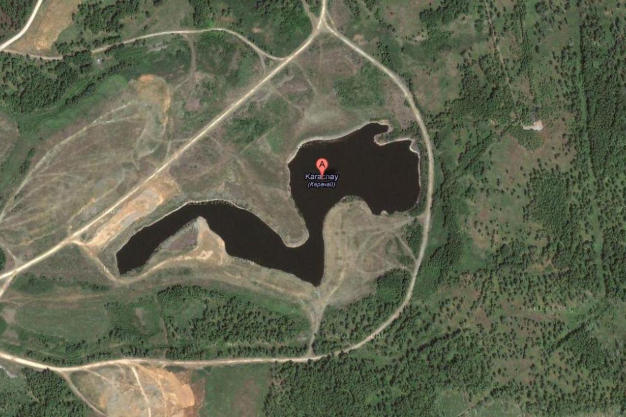 Озеро карачай в челябинской. Радиоактивное озеро в Челябинске. Радиоактивное озеро Карачай. Радиоактивное озеро в Челябинской области.