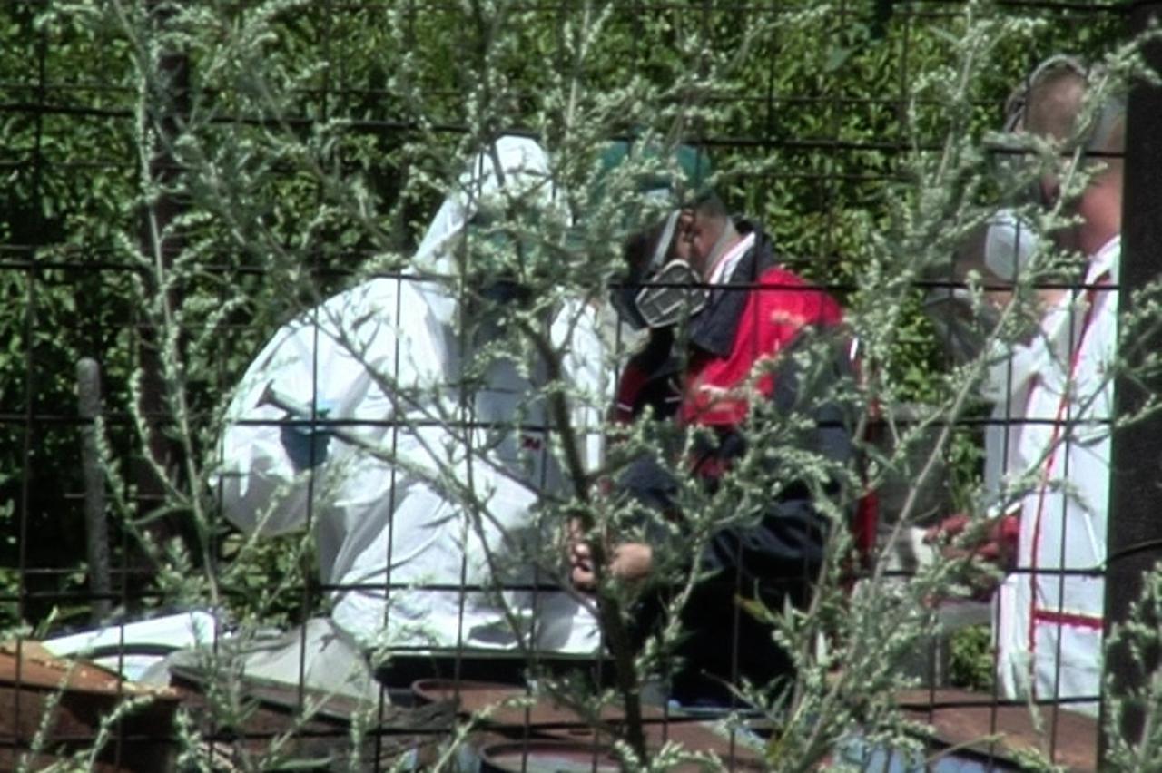 Opasne bačve - Peščenica