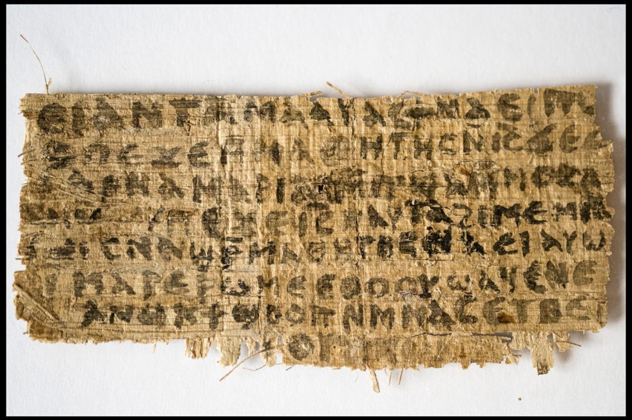 papirus ''isus bio oženjen'' (1)