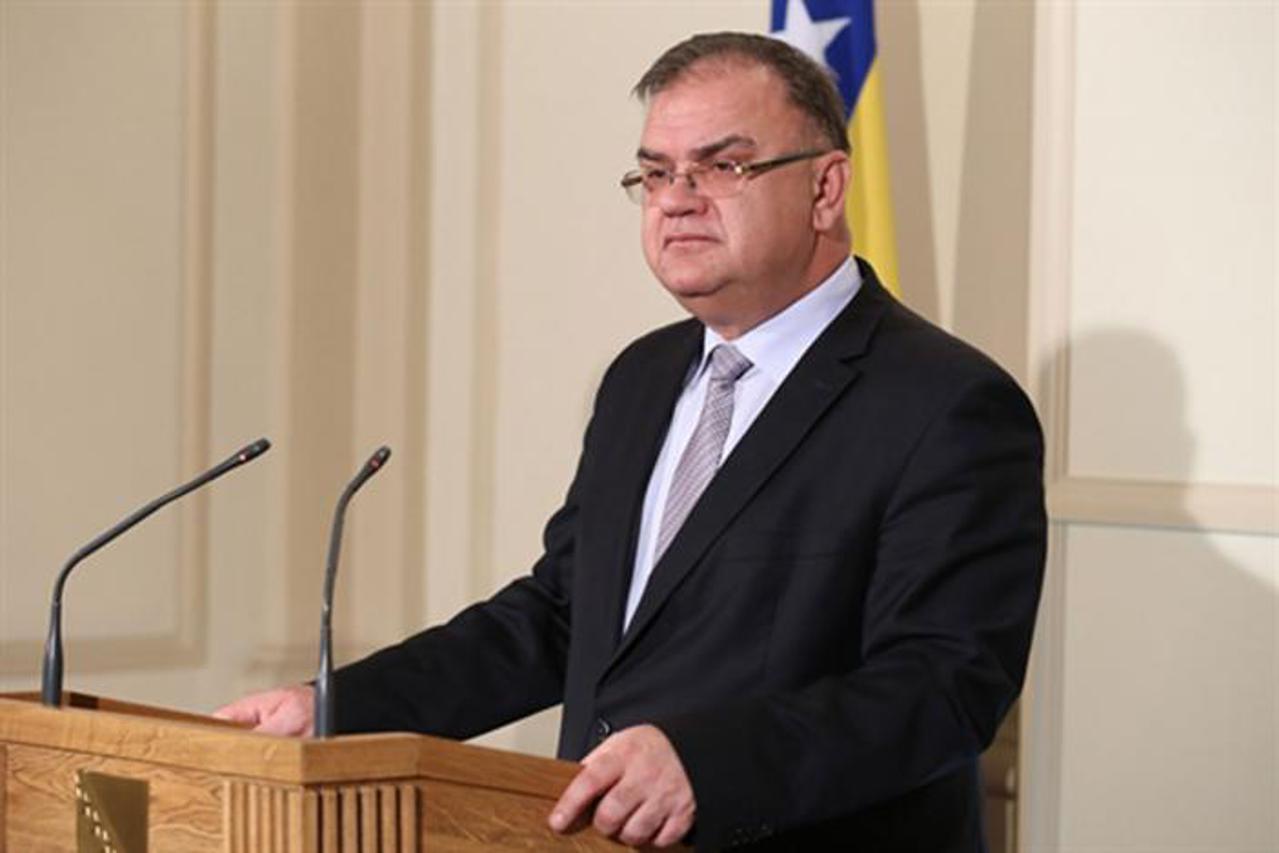 Mladen Ivanić