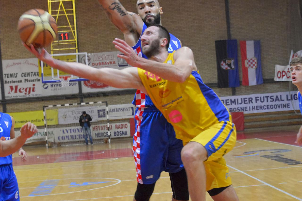 BiH,28.11.2015.Mostar ,Dvorana Bijeli brijeg,  Student - Siroki Photo:Stojan Lasic