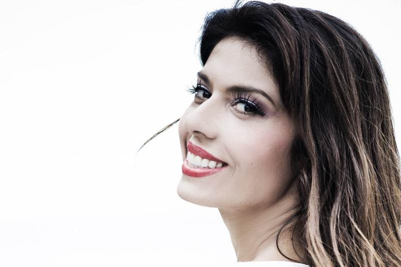 dolores lambaša