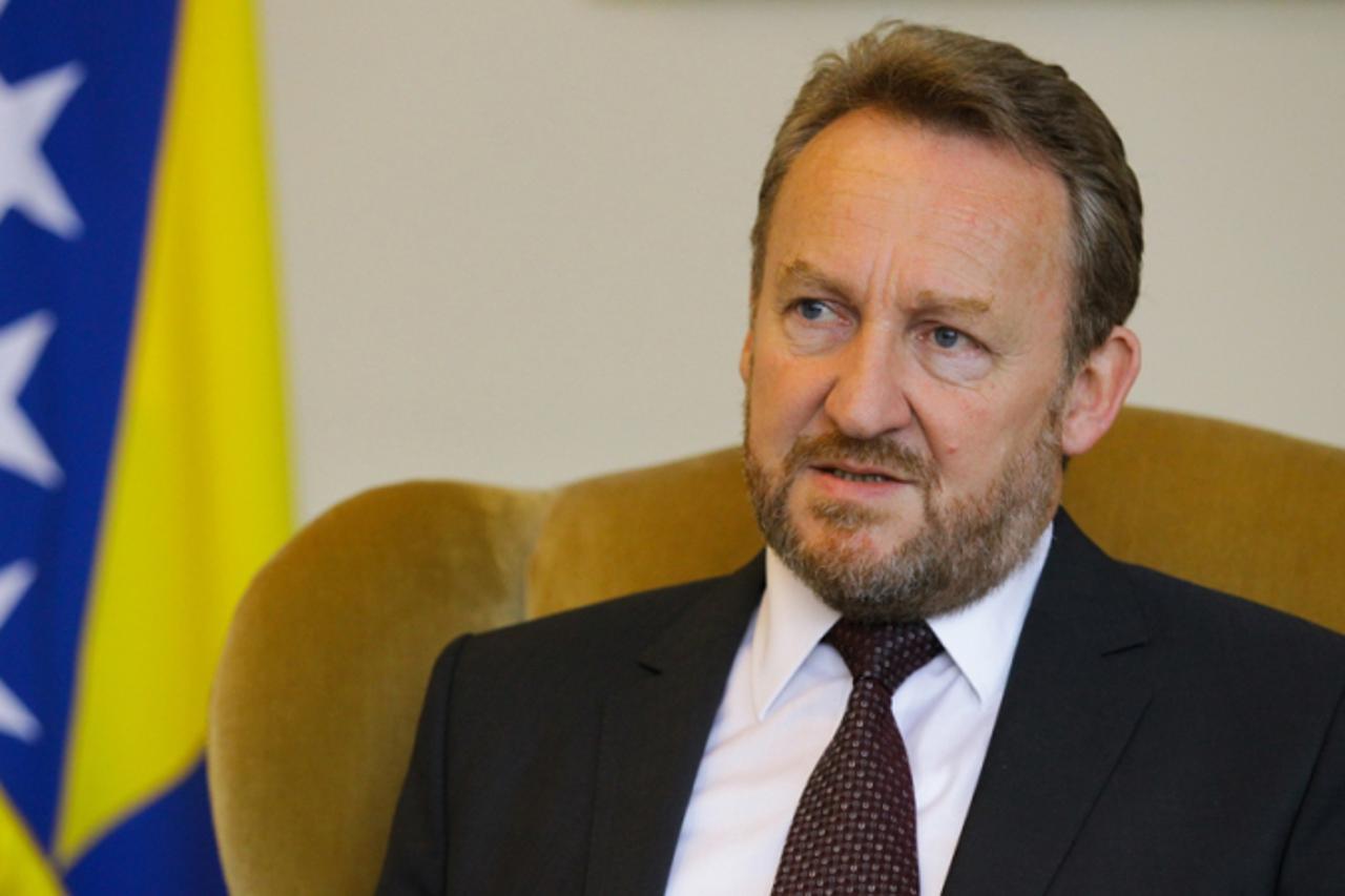 Bakir Izetbegović