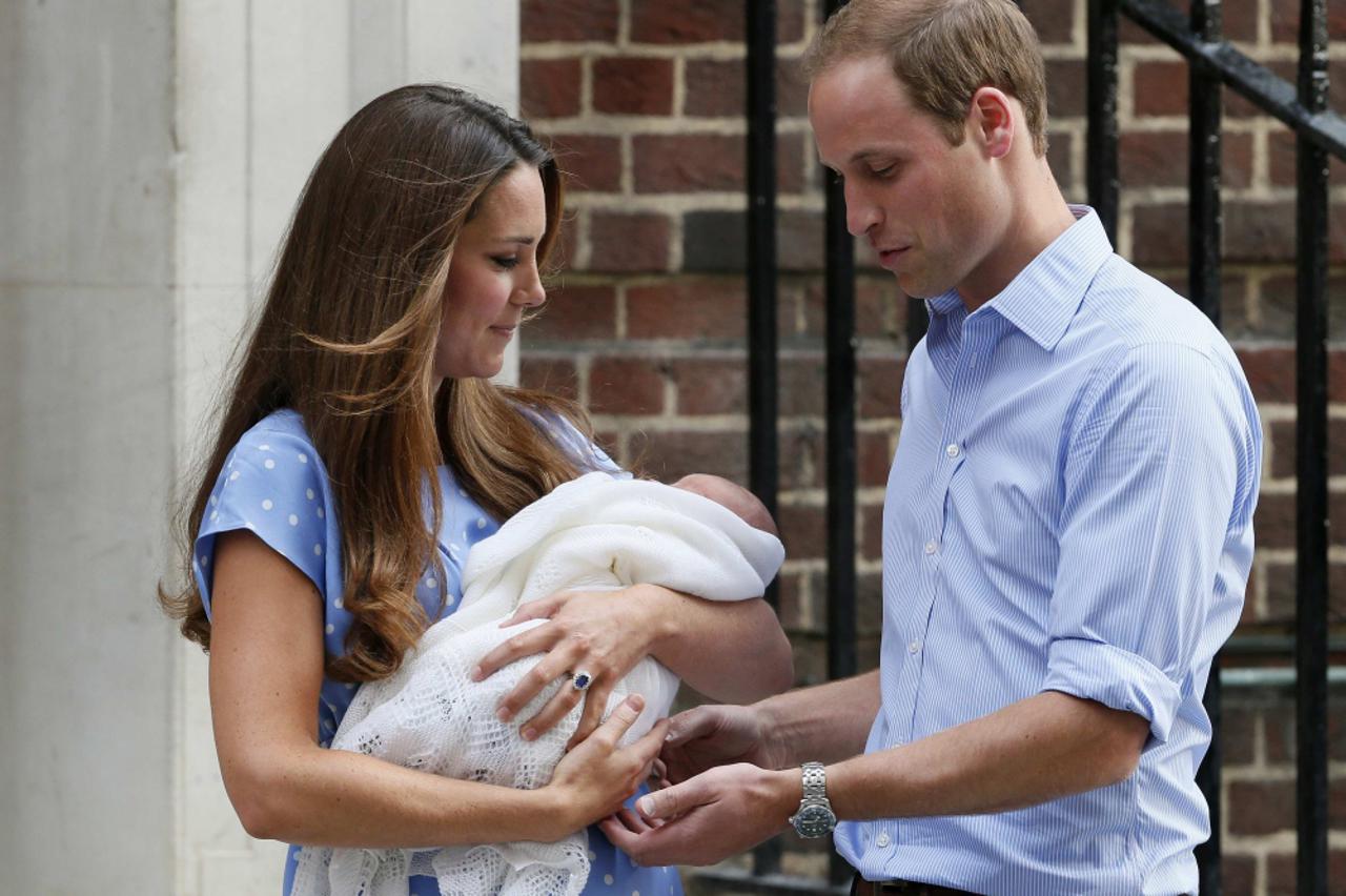 Kate i William s bebom (1)