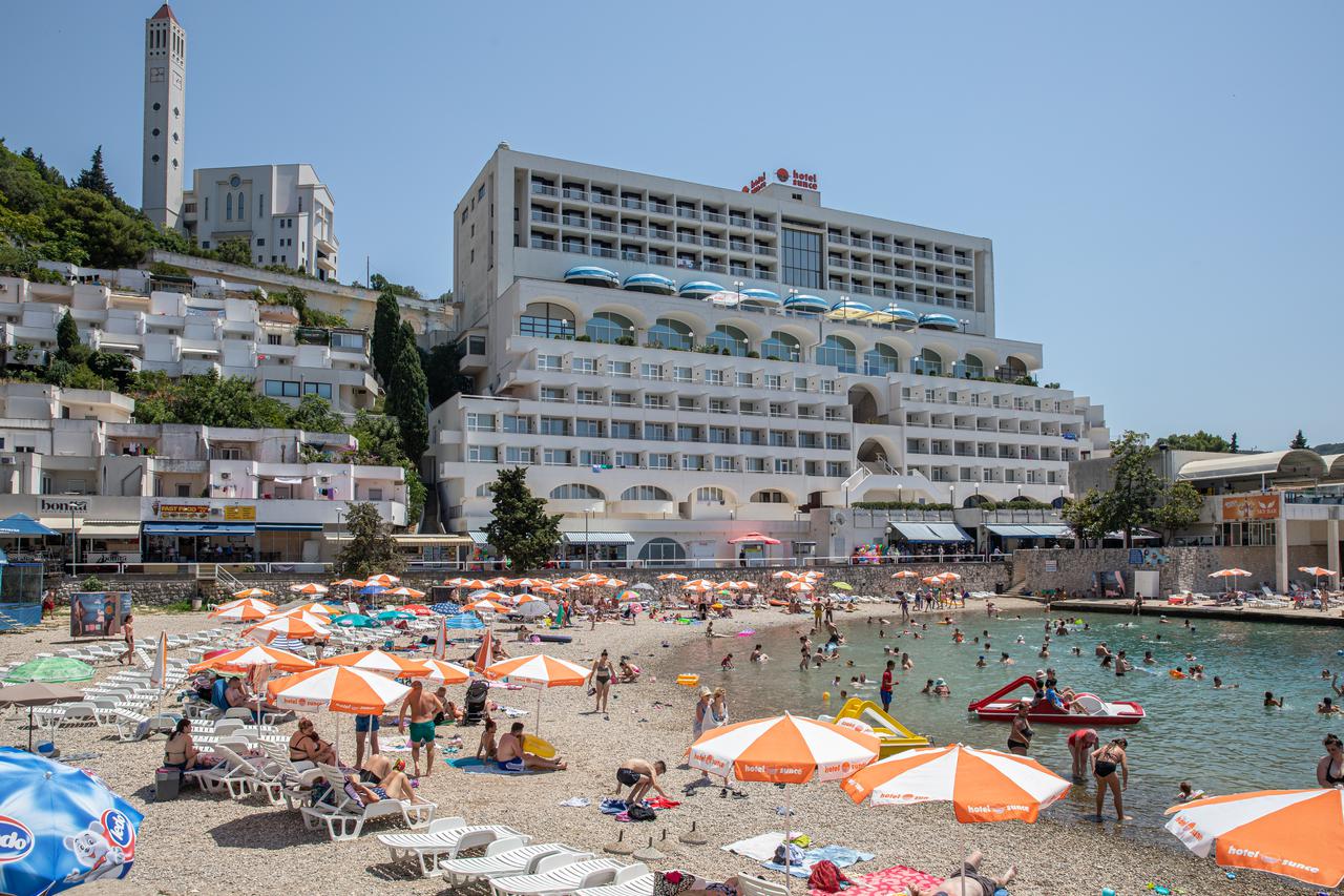 Neum