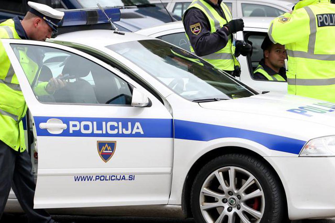 policija slovenija