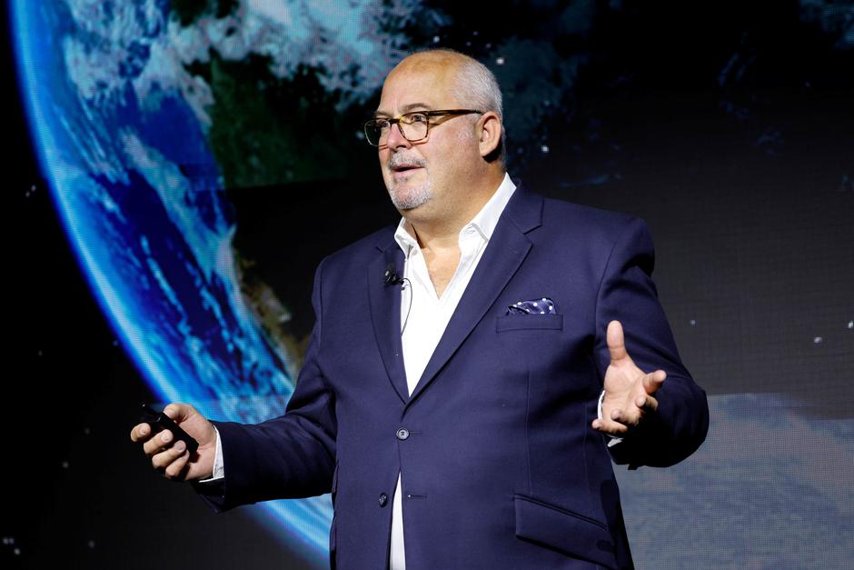 Kingsley Wheaton Švedski model