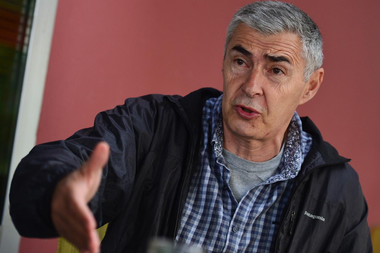 27.09.2013. Zagreb - Strojarska ulica, pizzerija Rosa. General Zeljko Glasnovic.  Photo: Marko Prpic/PIXSELL