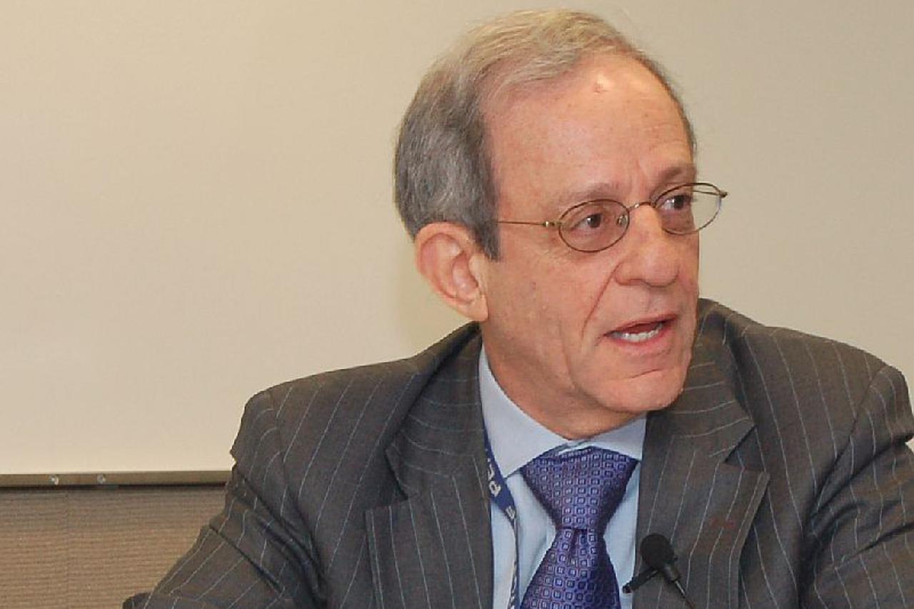 Daniel Serwer