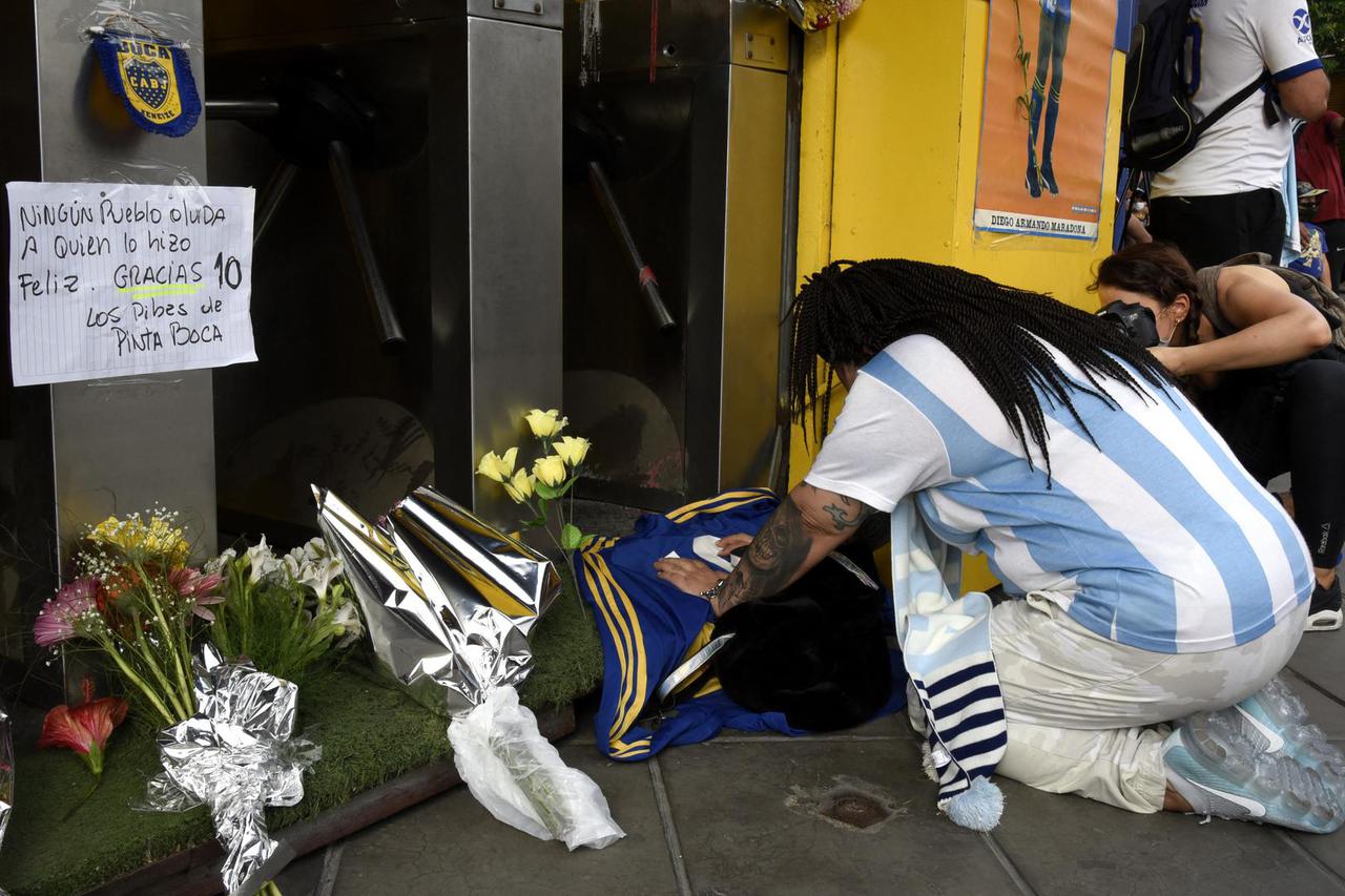 oproštaj od maradone